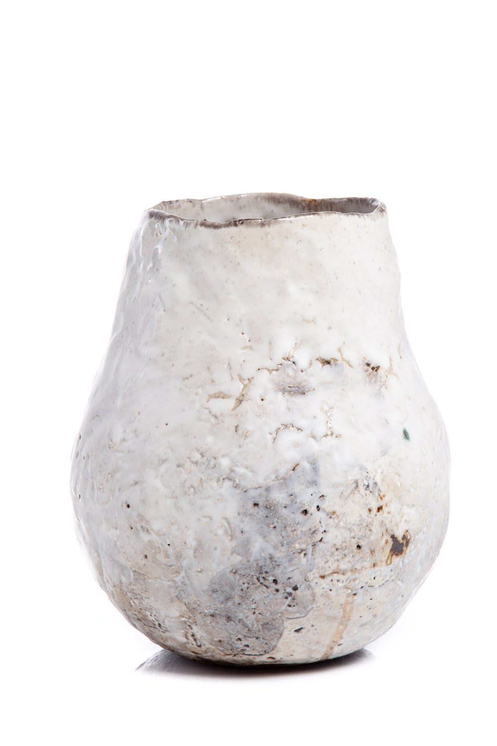 Stoneware vase Rozwarcie 12 cm by Kasia Białek, white glaze, a form inspired by the womb